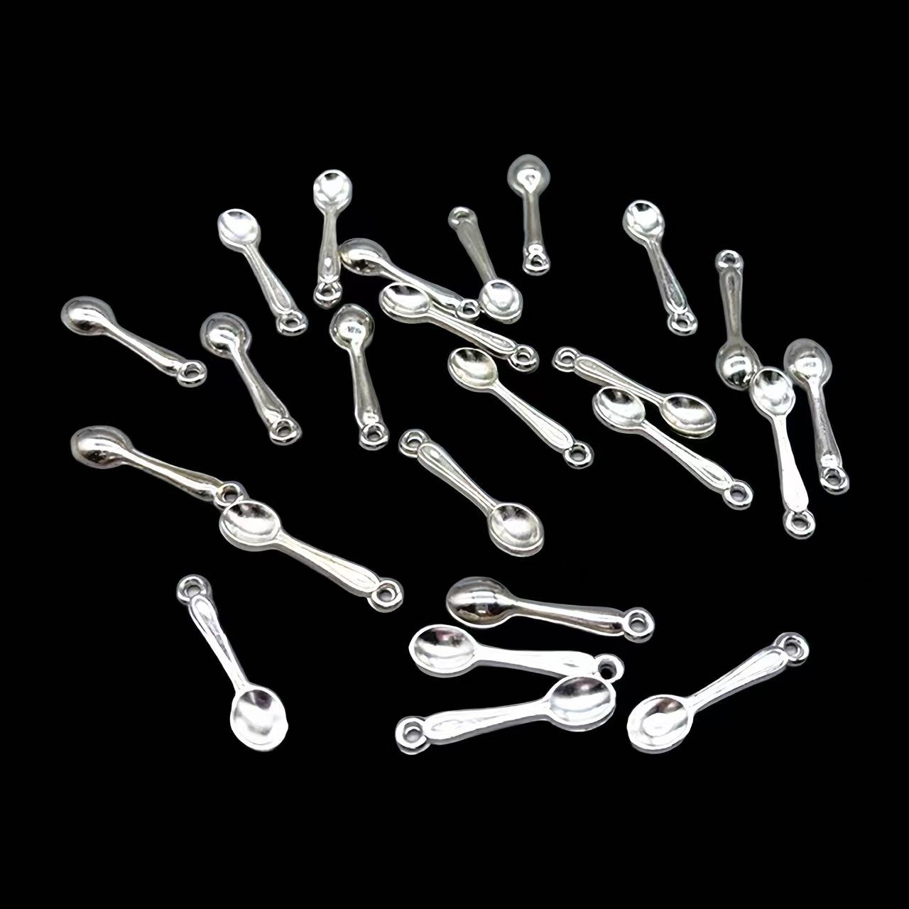 100pcs 작은 숟가락 매력 골드 도금 CCB 매력  - Gold Cutlery Flatware 리뷰 및 가격